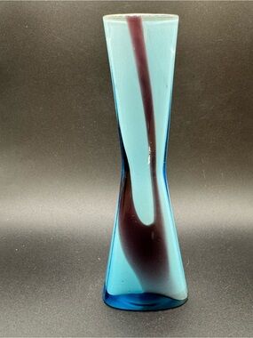 VTG Art Glass Bud Vase Futuristic Modern Amorphous 3 sided Contemporary 7.5”